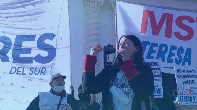 Ana Barreeto, en la movilización. La marcha de este jueves impactó fuerte en el tránsito del centro. .