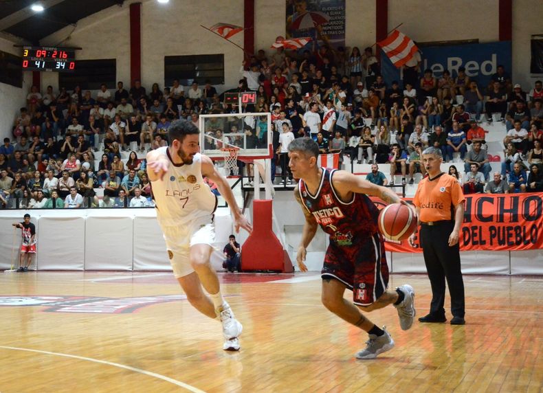 Jonatan Treise: Me pone feliz porque veo el club lleno de chicos