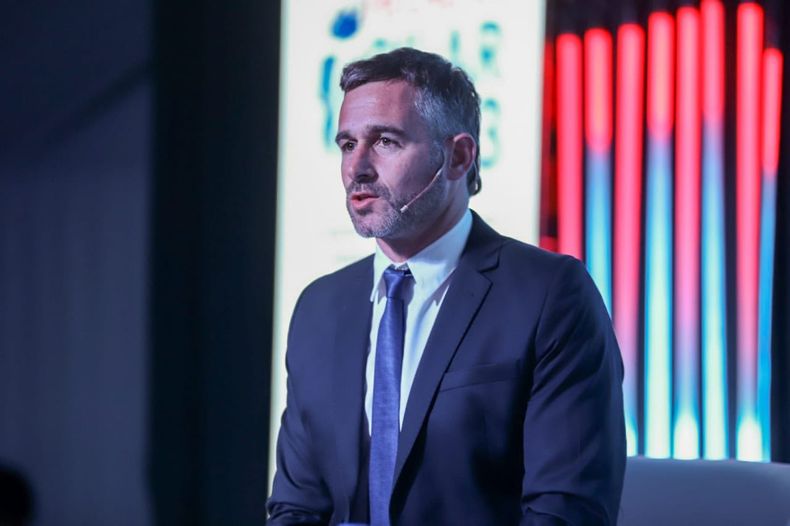 PUENTES. Achával destacó la importancia de la muestra para unir a la industria con la comunidad. &nbsp;