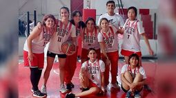 FINALISTAS. Las chicas de Atlético ganaron con comodidad..