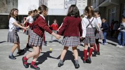 Para acceder a los váuchers el ingreso familiar no deberá superar siete Salarios Mínimo, Vital y Móvil. &nbsp;