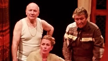 Hay que apagar el fuego, en el Teatro Municipal Ángel Alonso.