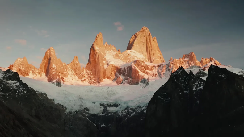 Durante el documental se muestran paisajes imponentes. (YPF).webp
