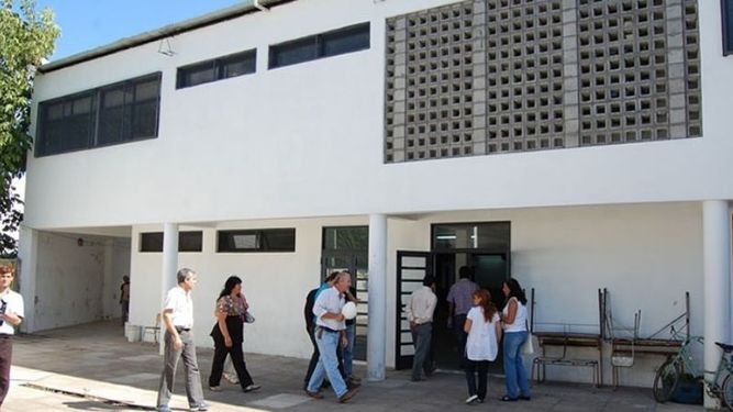 ¿CADA DÍA CUENTA? En Provincia prometen que el lunes habrá sillas..