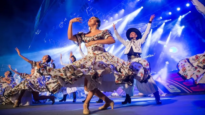 El Festival de Folklore más grande de Argentina. (La Nación)..webp