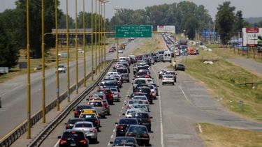 Podrá haber hasta tres feriados puente por año