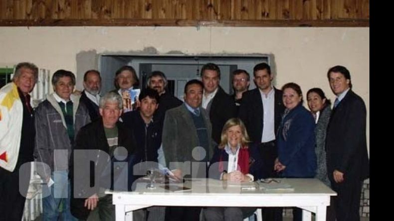 Los rotarios de Alberti, celebraron la obtención de la personería..