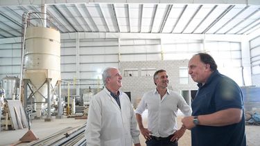 ACHÁVAL DURANTE LA RECORIDA. Las Heras se destaca por su industria ganadera, láctea y chacinados.