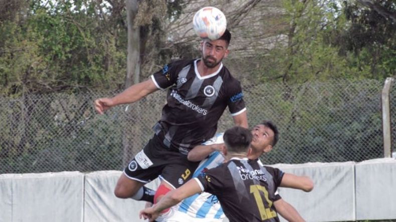 11 goles convirtió Arricau en Real Pilar..