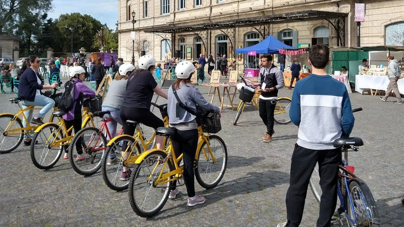La Plata en bicicleta. (Planeta Urbano).