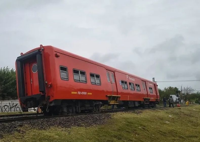 SEGURIDAD Maturano denunci los descarrilamientos como este en el Belgrano Norte