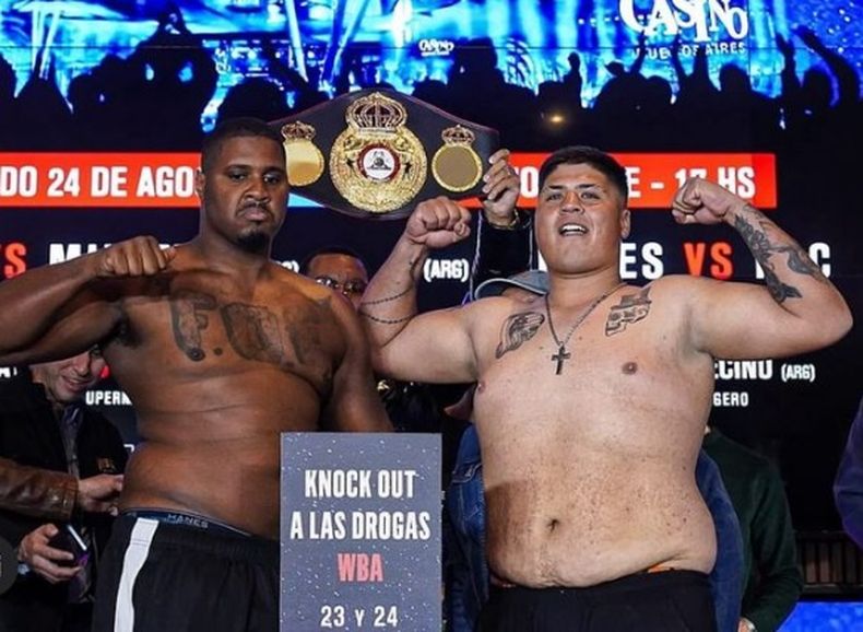 El pesaje: Ringo Juárez llegó a 128,350 kg, mientras que Savaje acusó 131,150 kg.