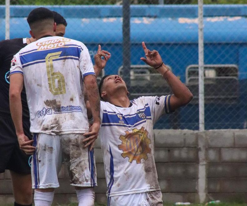 El gol es de todos, es colectivo. Todos somos uno, todos somos hermanos, describió Eric Giménez.