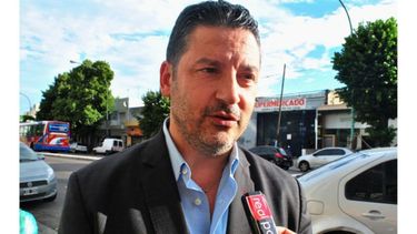 Gustavo Menéndez. .