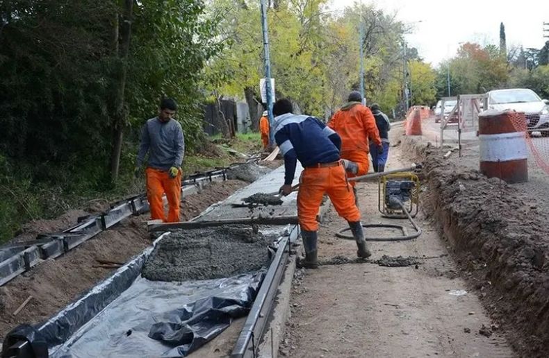 Siguen los trabajos en la ruta 26, entre Maquinista Savio e Ingeniero Mashwitz.