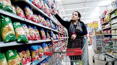 GÓNDOLA. Los productos estarán en ferias y comercios de barrio..