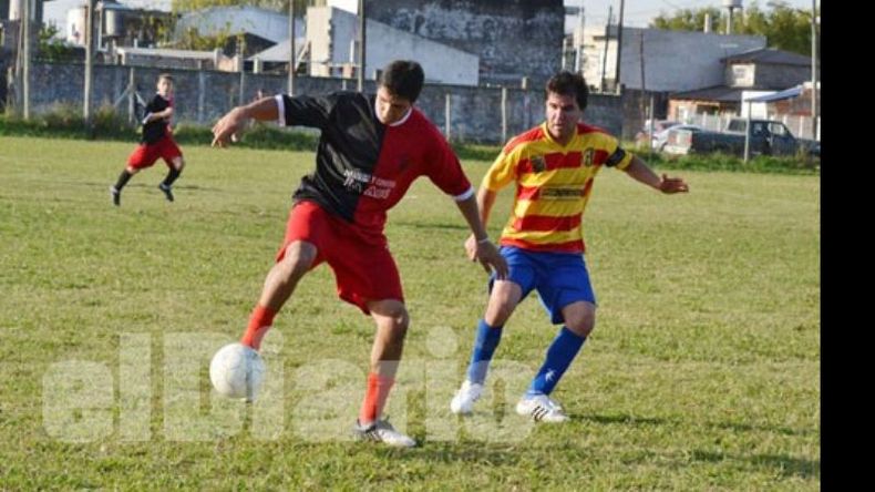 Gustavo Giménez, una de las cartas de gol que recuperó Toro para este partido..