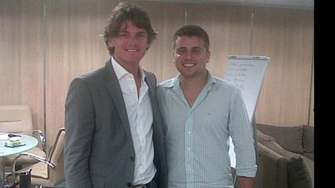 Iván Giordano junto a Nicolás Scioli..