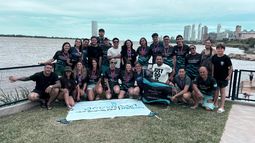 EN LA COSTANERA. El grupo de Acuasport que compitió en el Master Open de Rosario. EN LA COSTANERA. El grupo de Acuasport que compitió en el Master Open de Rosario.