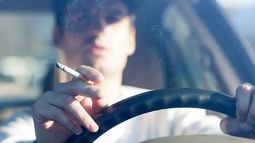 ¿CHAU PUCHO? Los especialistas dicen que el cigarrillo distrae..
