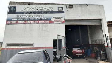 Gente, el sábado o domingo por la madrugada nos entraron a robar en el taller (herramientas de mano, electrónica, scaner, etc.) Cualquier dato que puedan aportar es de mucha ayuda desde ya muchas gracias. Leonardo Ludueña..