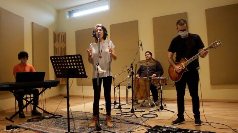 “ZAMBA POR VOS”. La canción de Zitarrosa, por artistas locales..
