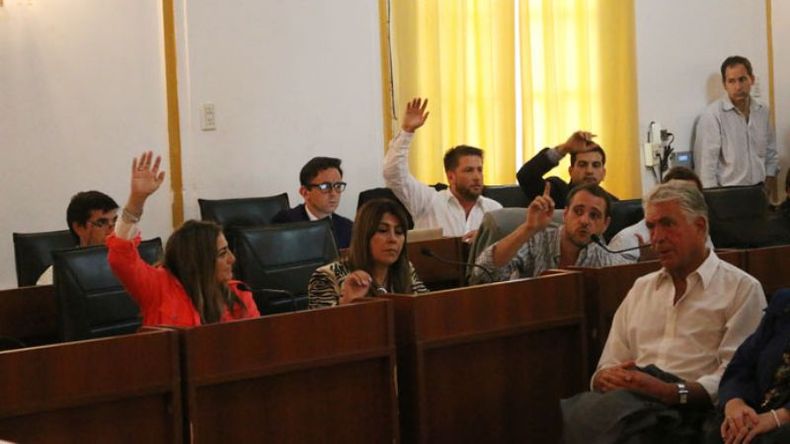 VOTACIÓN. Los concejales tendrán hoy una sesión caliente. .
