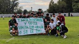 Los PInos y la bandera por el estreno en Superior de Mateo Otamendi. Los PInos y la bandera por el estreno en Superior de Mateo Otamendi.