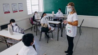 AL AULA. El Gobierno quiere terminar el año con más presencialidad escolar..