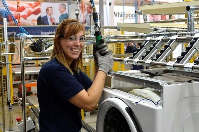 OPERARIA. Whirlpool Pilar tiene capacidad para producir un lavarropas cada 40 segundos.&nbsp;