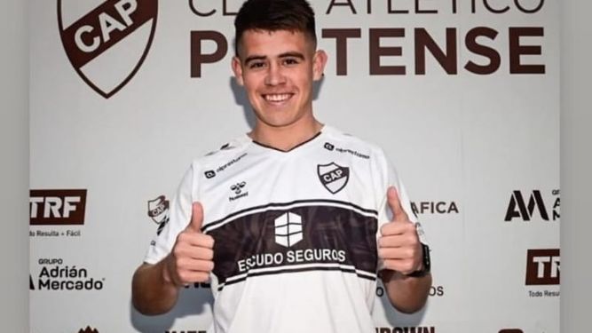 El ‘Colo’ Camargo firmó por un año su vínculo con el Calamar (foto: prensa Platense)..