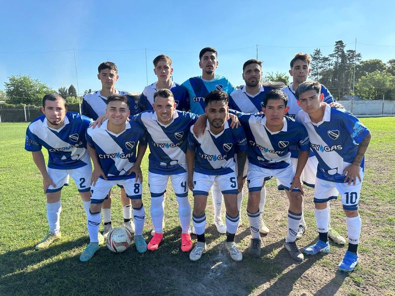 EQUIPO. Unión se trajo un triunfazo en Sourdeaux ante Malvinas.