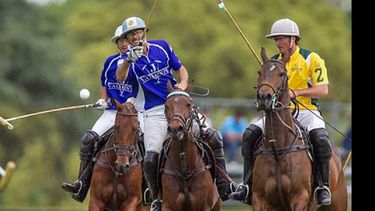 (Matías Callejo). Adolfo Cambiaso sobresalió en la gran victoria de La Dolfina Valiente ante Miramar..