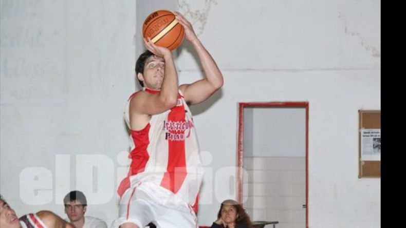 La mira intacta. Gutiérrez tuvo una gran noche ofensiva ante Arenal..