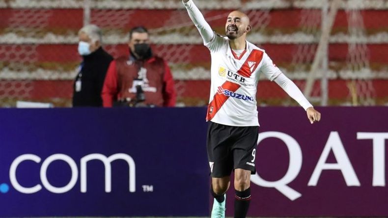GOLEADOR. Riquelme lleva 2 goles en la actual Libertadores..