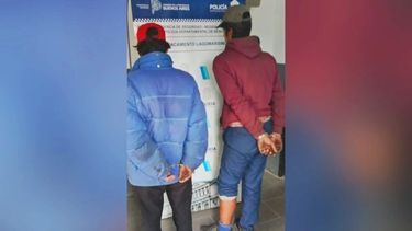 Los roba cables fueron detenidos en Lagomarsino cuando intentaban sustraer el tendido del barrio La Montura.&nbsp;