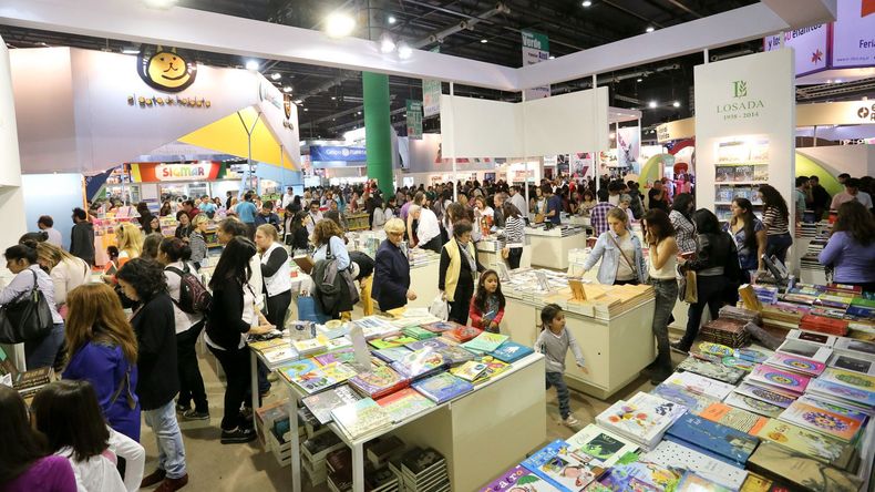 Las entradas para la Feria del Libro 2024 parten desde los $3.500.