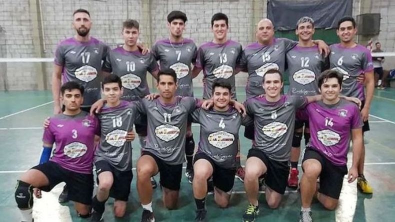 FIRME. Sinergia se acomodó como escolta de Tercera con un partido pendiente..