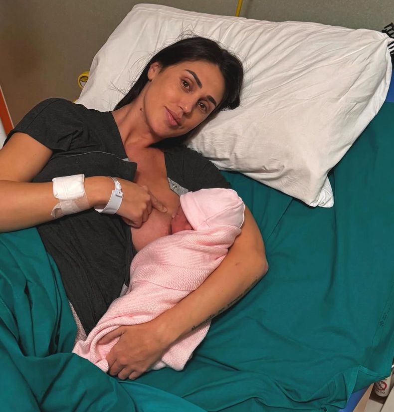 EN MILÁN. Chechu Rodríguez fue mamá de Clara Isabel.&nbsp;