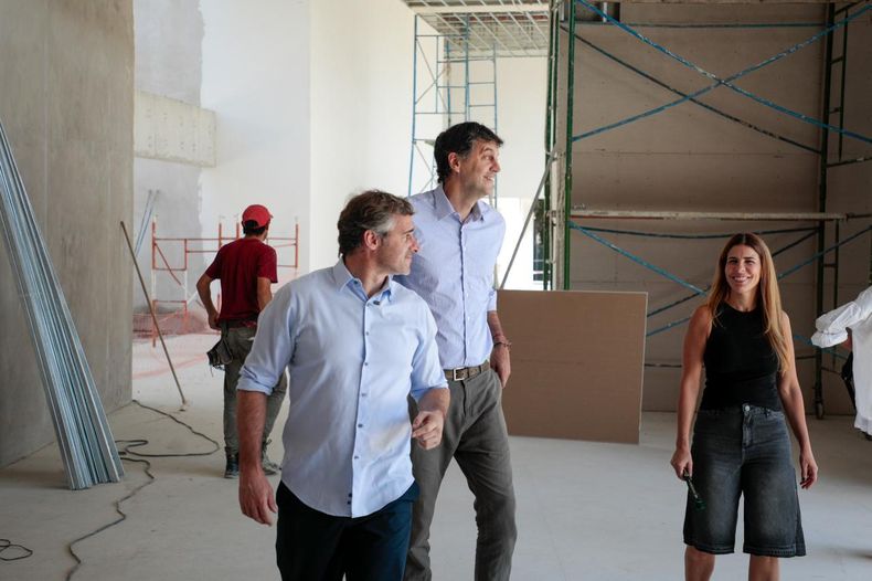 El intendente Federico Achával recorrió la obra junto al secretario de Infraestructura, Luis Bonfante, y la secretaria general, Soledad Peralta.&nbsp;
