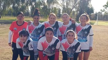 EQUIPO. Katanes FC logró su primer triunfo en el torneo por 5-0 ante Scabioneta Negro.