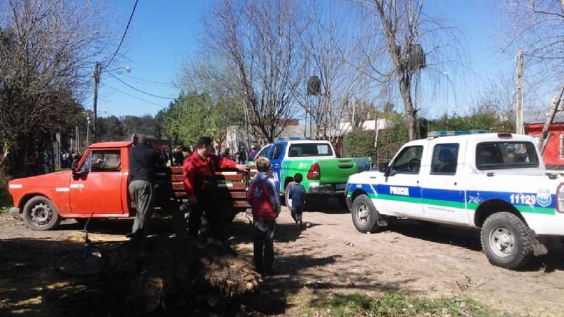 La policía arribando al lugar del hecho..