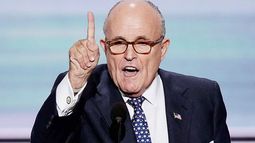 Con Giuliani
