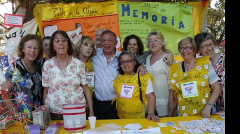 Zúccaro, ayer a la tarde, durante el cierre de talleres de adultos..