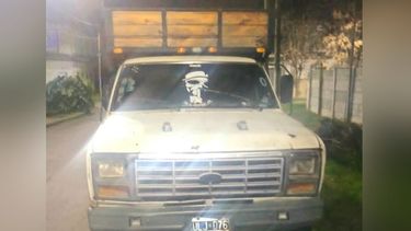 El menor detenido por circular en la camioneta robada tiene 16 años y es de Villa Verde.