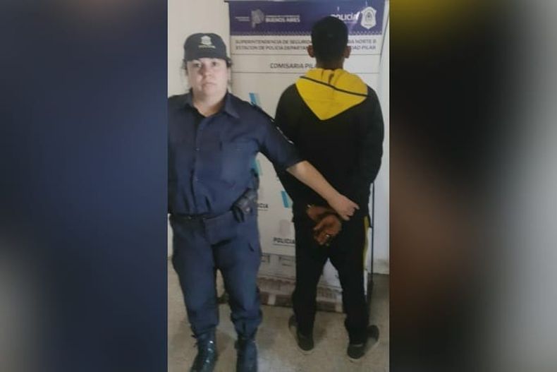 DETENIDO. Tiene 28 años y cuenta con antecedentes por robos similares. &nbsp;&nbsp;
