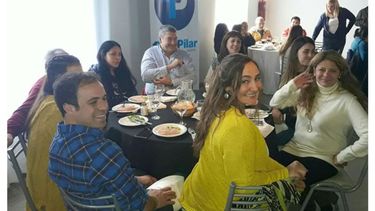 CANDIDATOS. Juanes junto a Flavio Álvarez, que la acompaña en la lista..