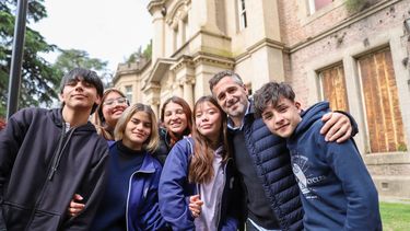 SECUNDARIOS. Achával explicó cómo será la Universidad de Pilar.