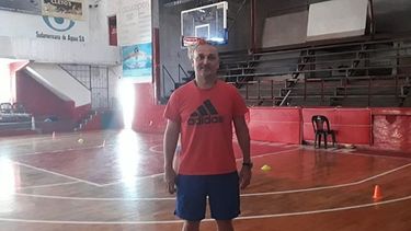 Pilar a Diario | EN CASA. Marcelo Asturiano iniciará su cuarta etapa en La Caldera..