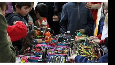 Los chicos podrán crear sus propios regalos..